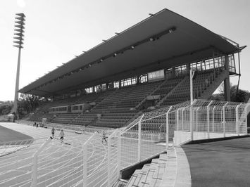 Westtribüne Ernst Abbe Stadion